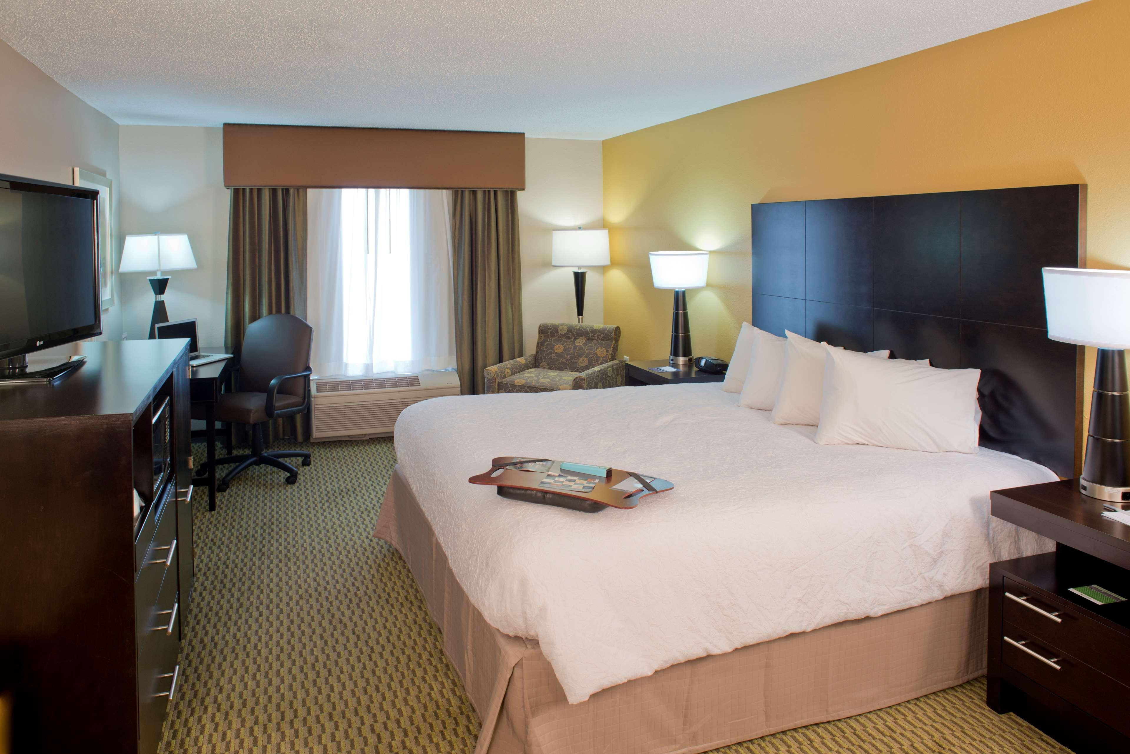 Hampton Inn Къминг Екстериор снимка