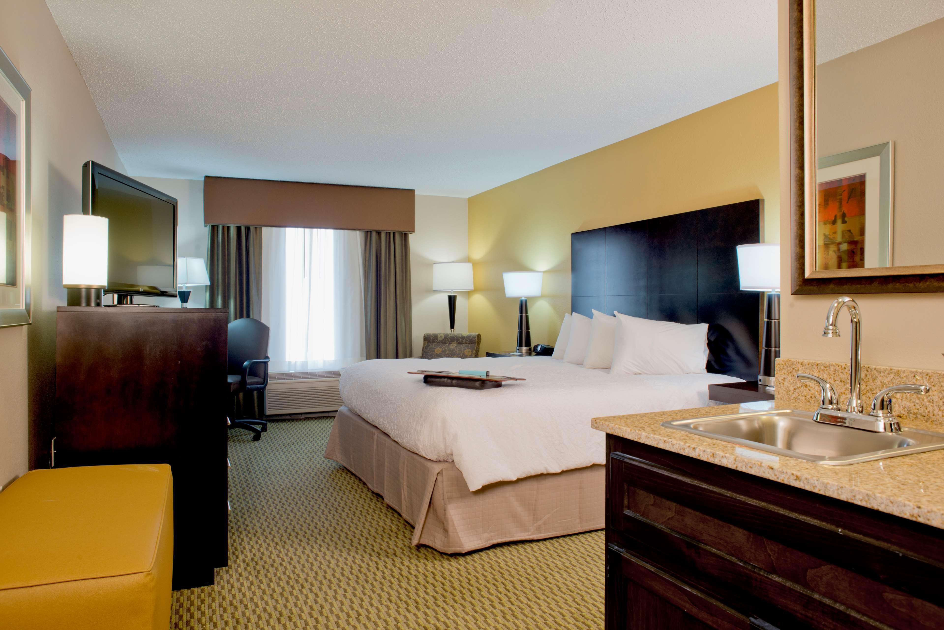 Hampton Inn Къминг Екстериор снимка
