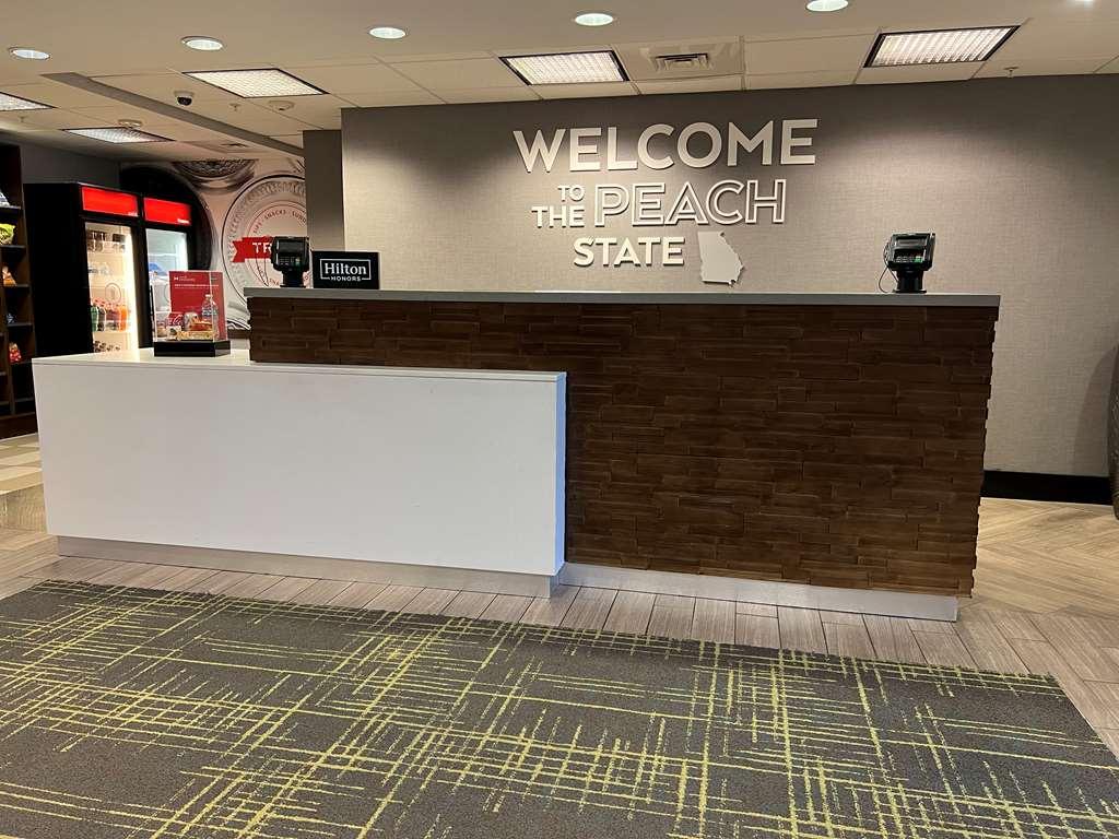 Hampton Inn Къминг Екстериор снимка