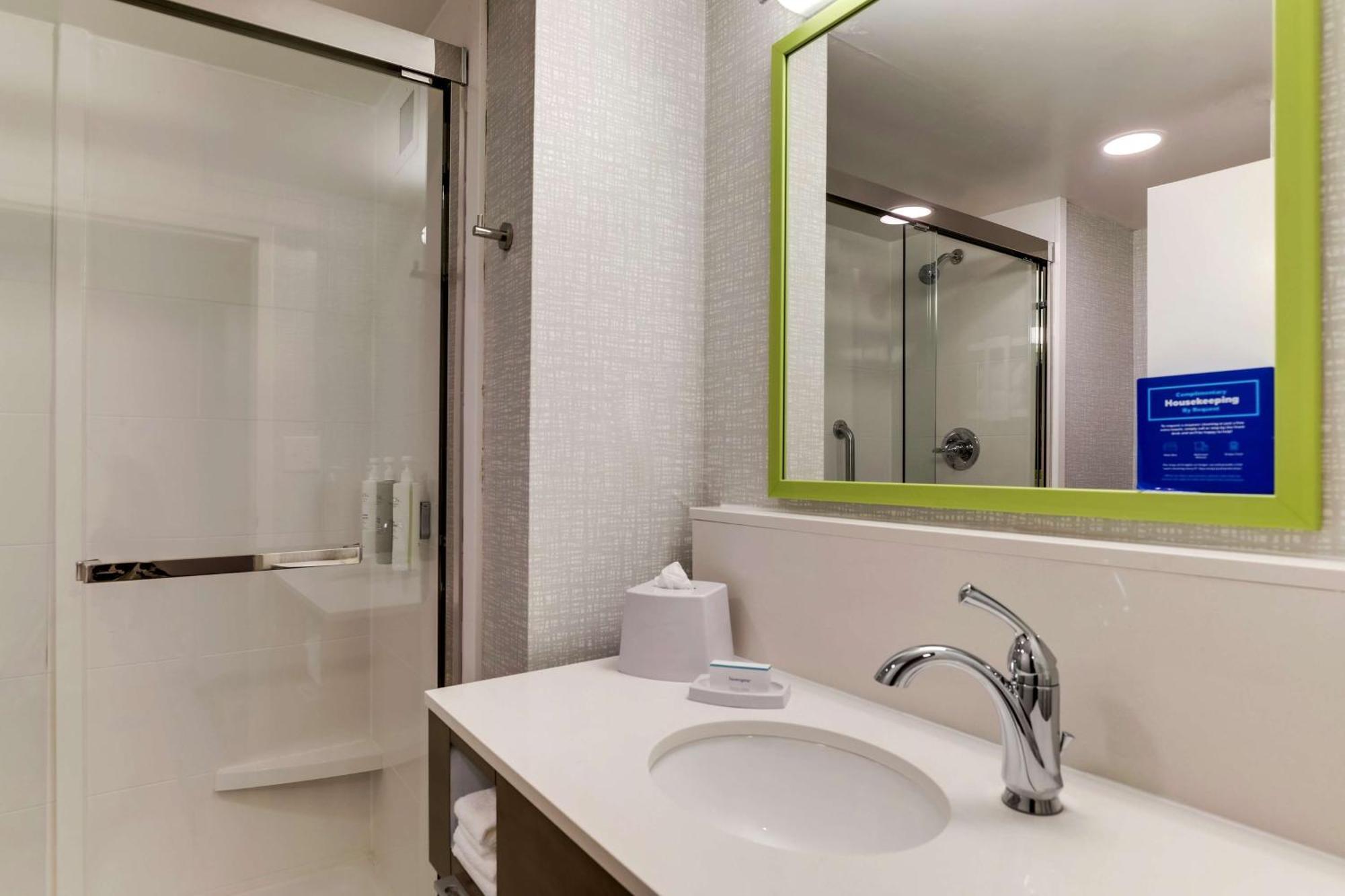 Hampton Inn Къминг Екстериор снимка