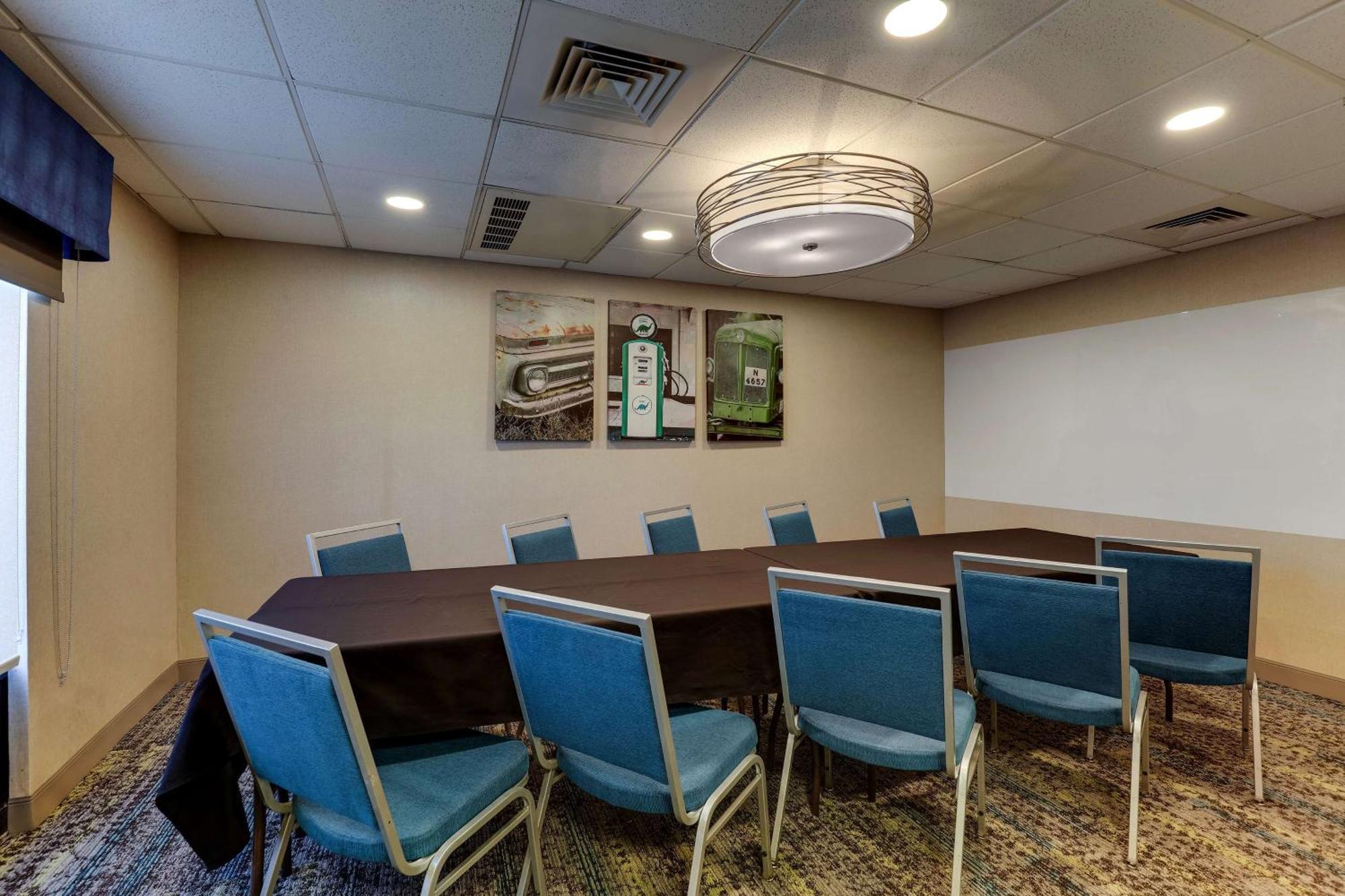 Hampton Inn Къминг Екстериор снимка