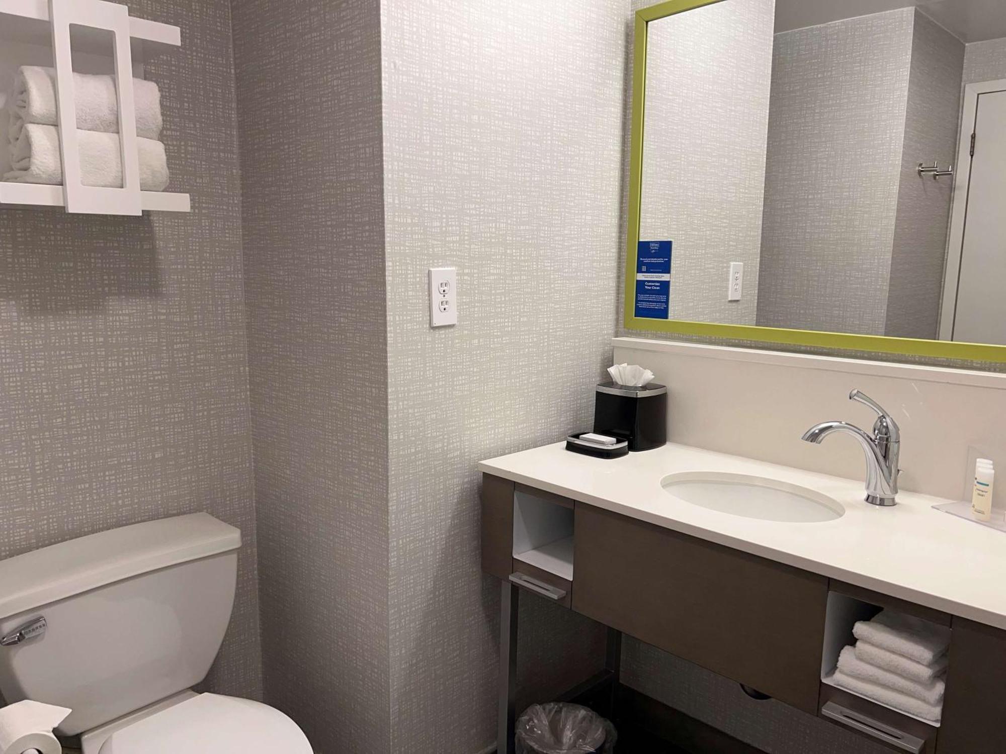 Hampton Inn Къминг Екстериор снимка